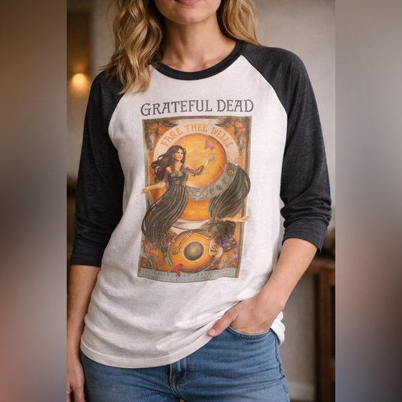 Grateful Dead Tops - Grateful Dead “Fare Thee Well” Raglan Graphic Tee